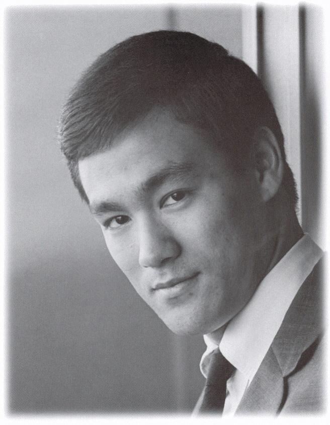 Pasfoto Bruce Lee